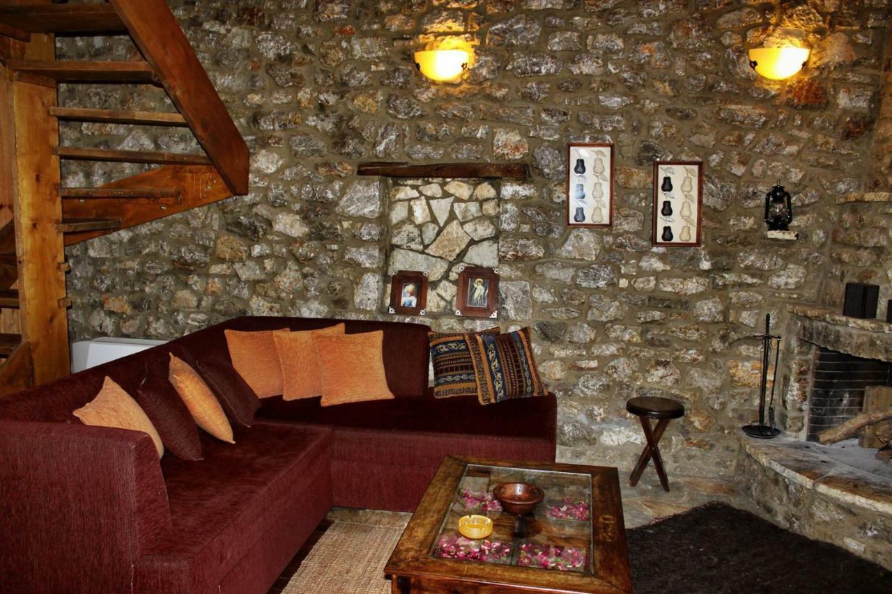Vila Petrina Theohari Lekhouri Exteriér fotografie